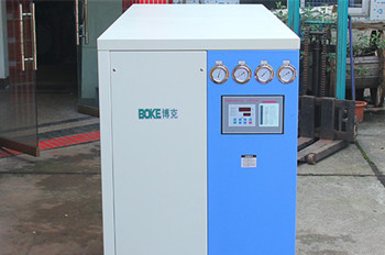 冷水機(jī)出現(xiàn)異常需要檢查哪些地方？